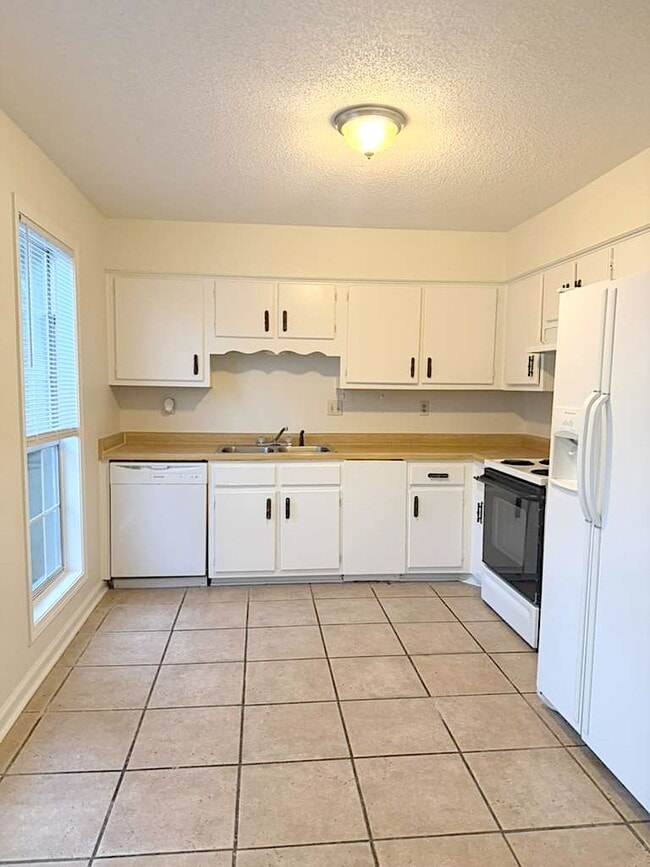 Building Photo - 3037 McVay Trail Dr