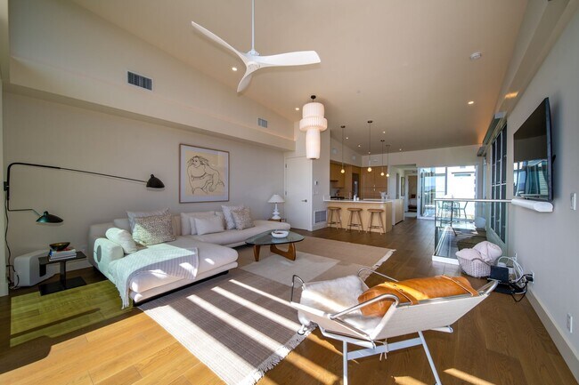 Building Photo - Modern Elegancy at Makali'i in Wailea – Finely Furnished 3 Bedrooms / 3 Bathrooms