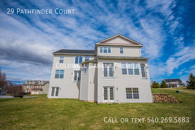 Building Photo - 29 Pathfinder Ct