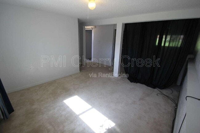 Building Photo - 1875 S Ivory Ct