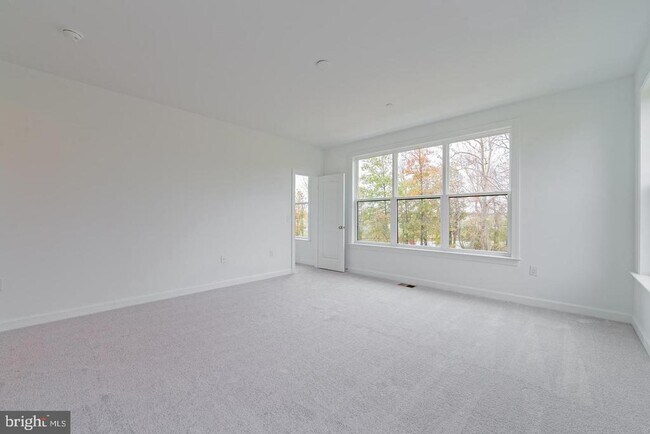 Building Photo - 14320 Yesler Ave
