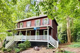 Building Photo - Nice 2-story house in LASSITER cluster in ...