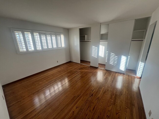 Building Photo - Beautiful 4 bed 2 bath home in Sunnyvale. Must see!