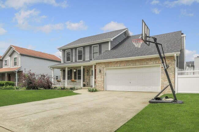 Building Photo - 5207 Sunmeadow Dr