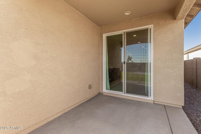 Building Photo - 23115 E Twilight Dr