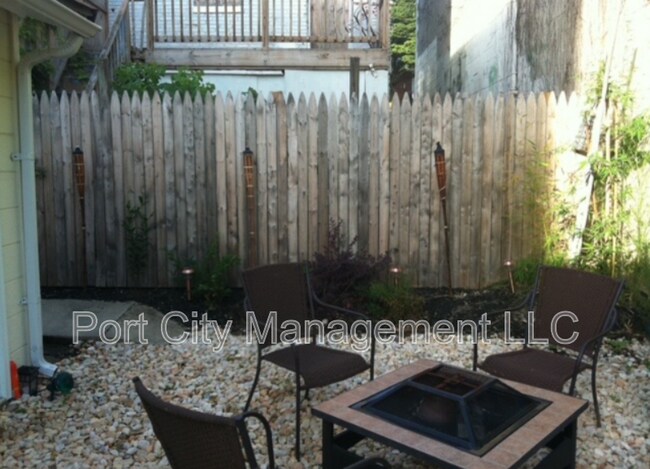 Building Photo - 1201 Union Ave