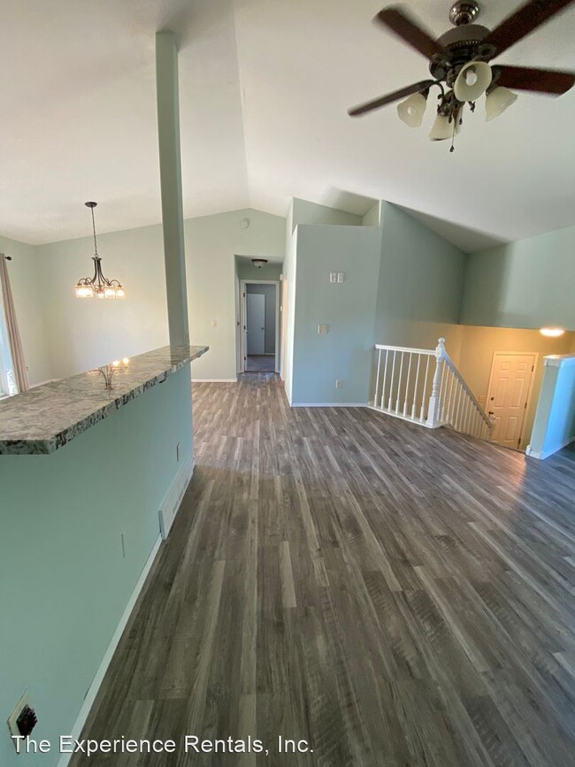 Building Photo - 3 br, 2 bath House - 5301 S Mandy Ave