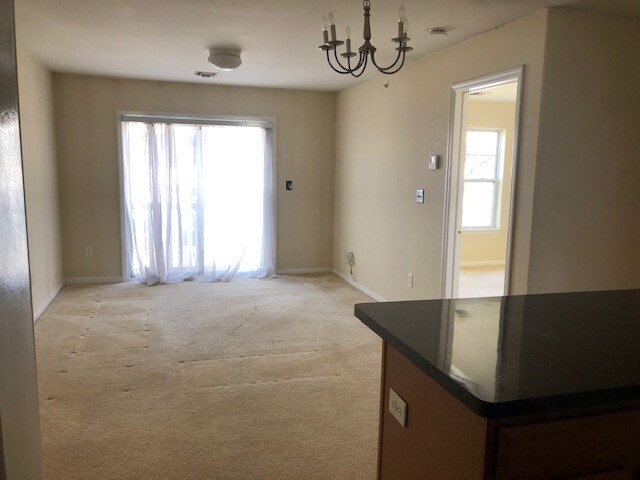 Building Photo - 112 Beach Way