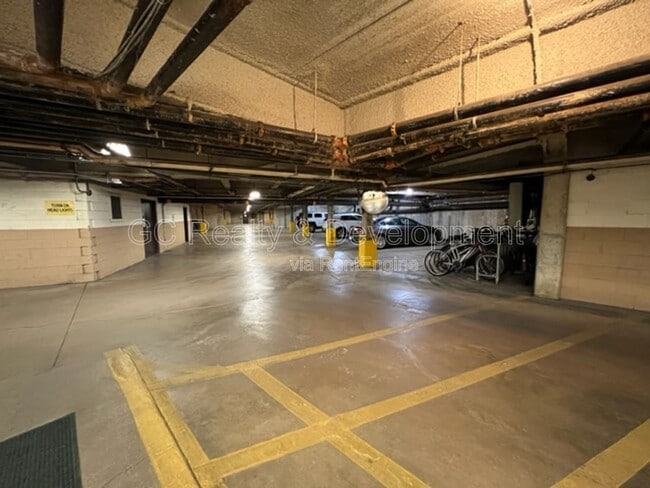 Building Photo - 950 E Wilmette Rd