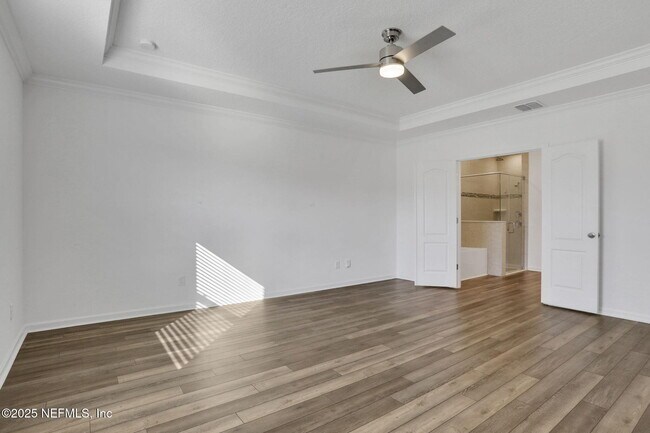 Building Photo - 3209 Crocus Ln