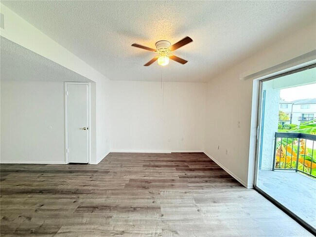 Building Photo - 4149 S Semoran Blvd