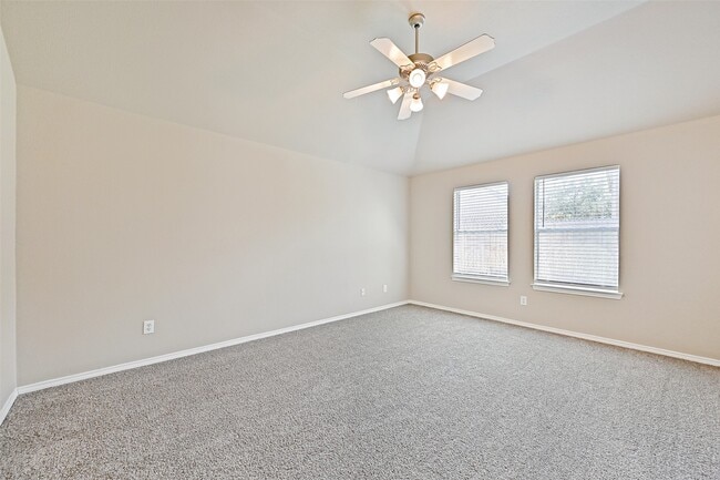 Building Photo - 3258 Gladewater Ln