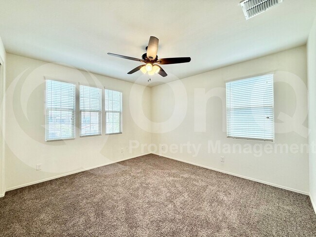 Building Photo - 9576 W Donald Dr
