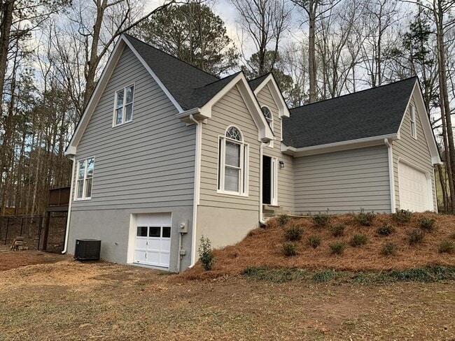 Building Photo - 1061 Sharon Pl