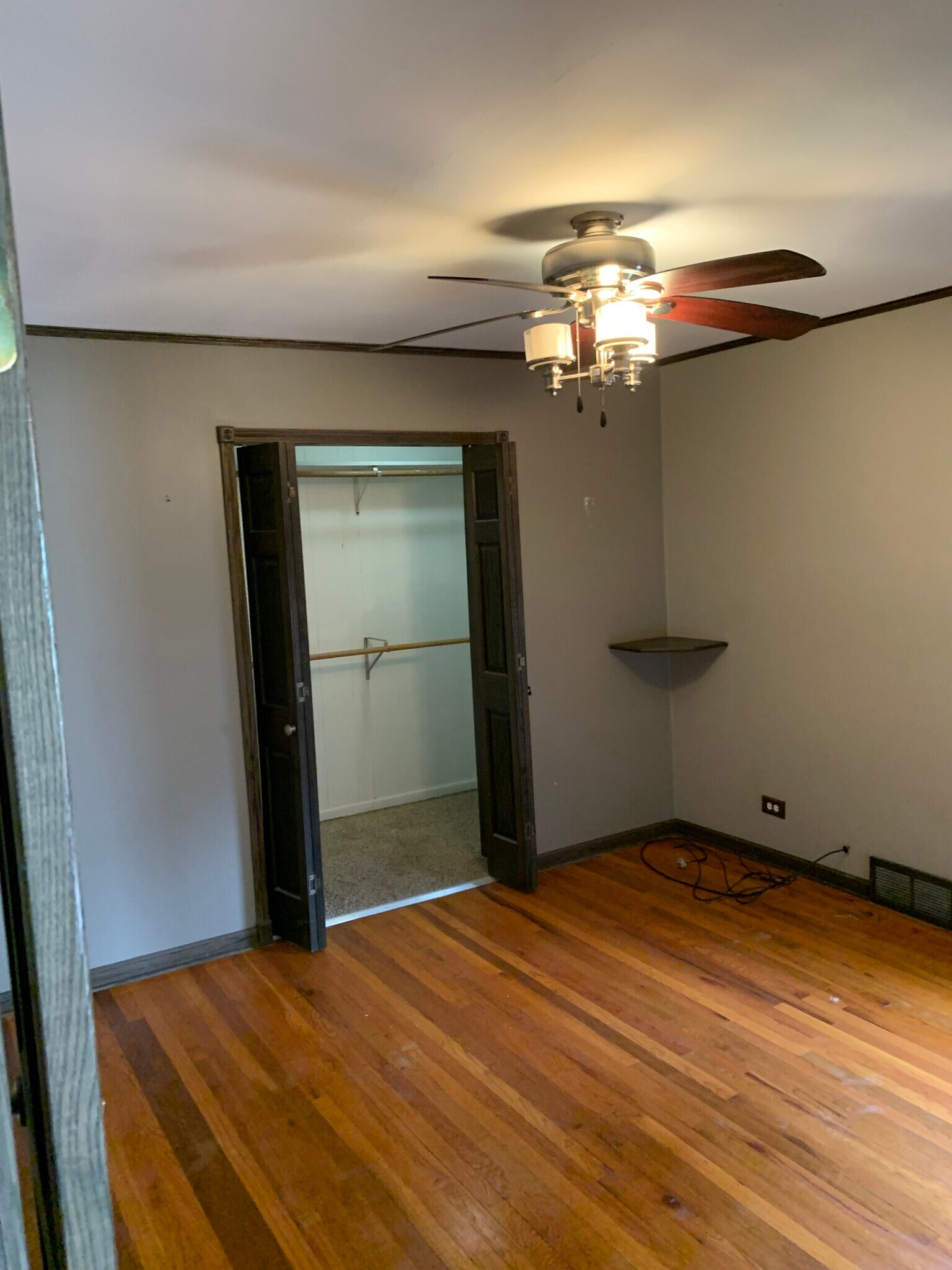 Building Photo - 163 Parkside Ave