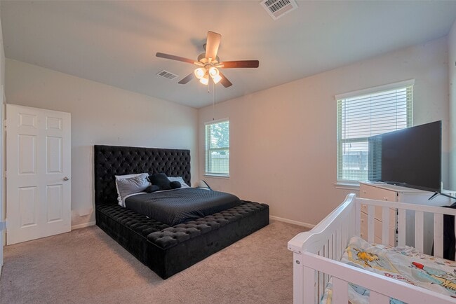 Building Photo - 10914 Webber Ln