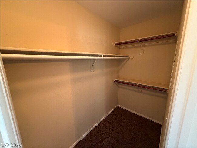 Building Photo - 9936 Fountain Walk Ave