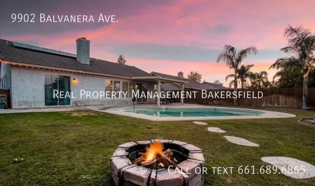 Building Photo - 9902 Balvanera Ave