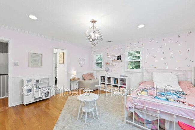 Building Photo - 1937 Rhode Island Ave