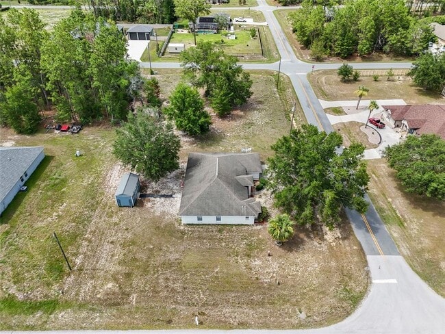 Building Photo - 11490 SW 46th Ave