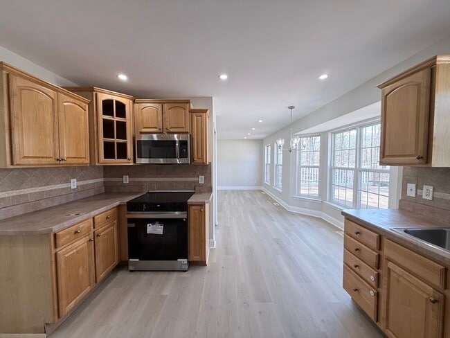 Building Photo - 67 Serenity Ct