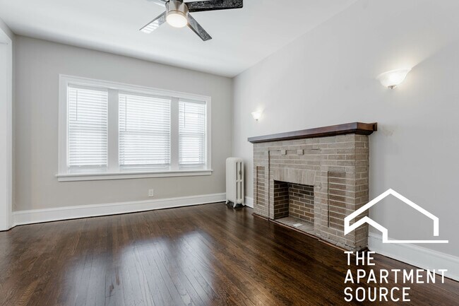 Building Photo - 5306 N Ashland Ave
