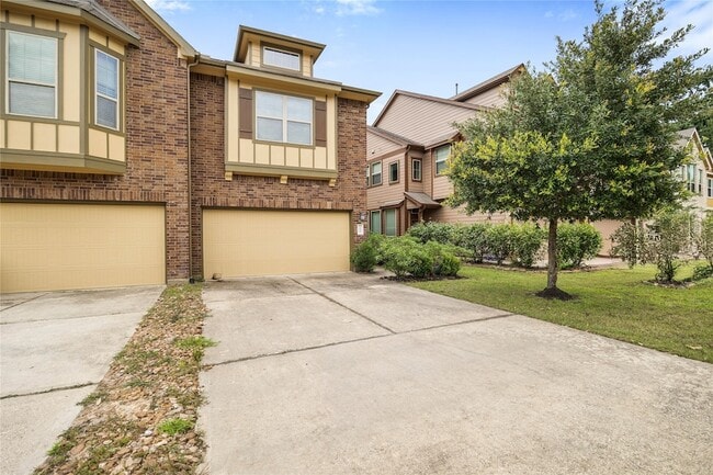 Building Photo - 122 Cheswood Forest Dr