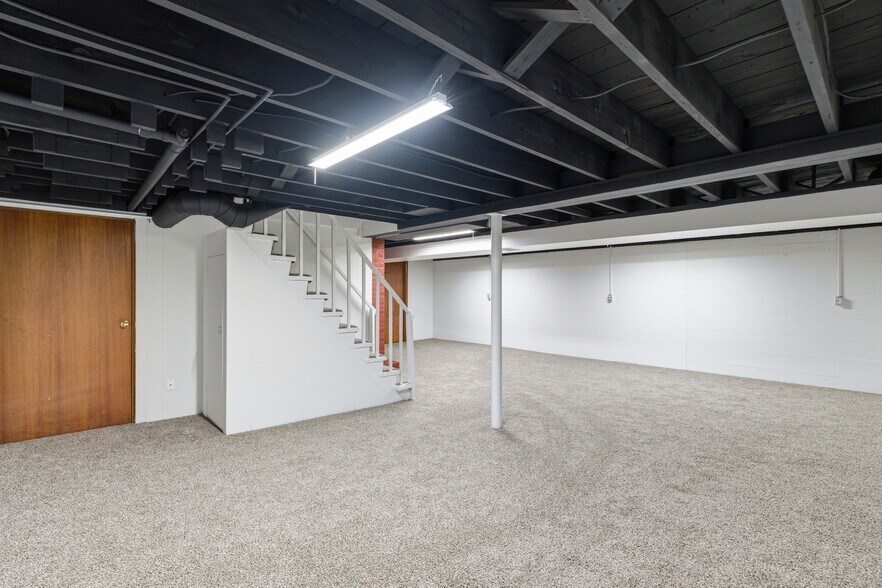 Building Photo - 925 Ashland Ave