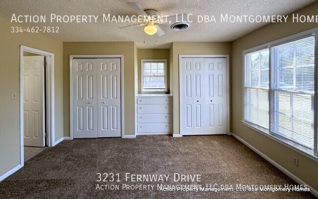 Building Photo - 3231 Fernway Dr