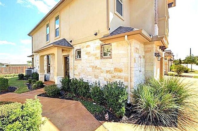 Building Photo - 14001 Avery Ranch Blvd