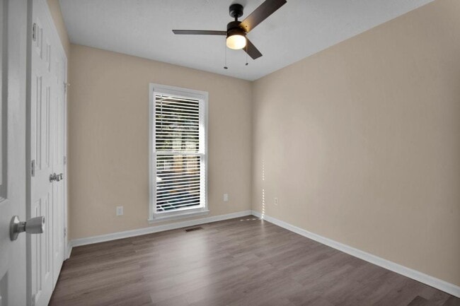 Building Photo - 3681 Highgate Dr