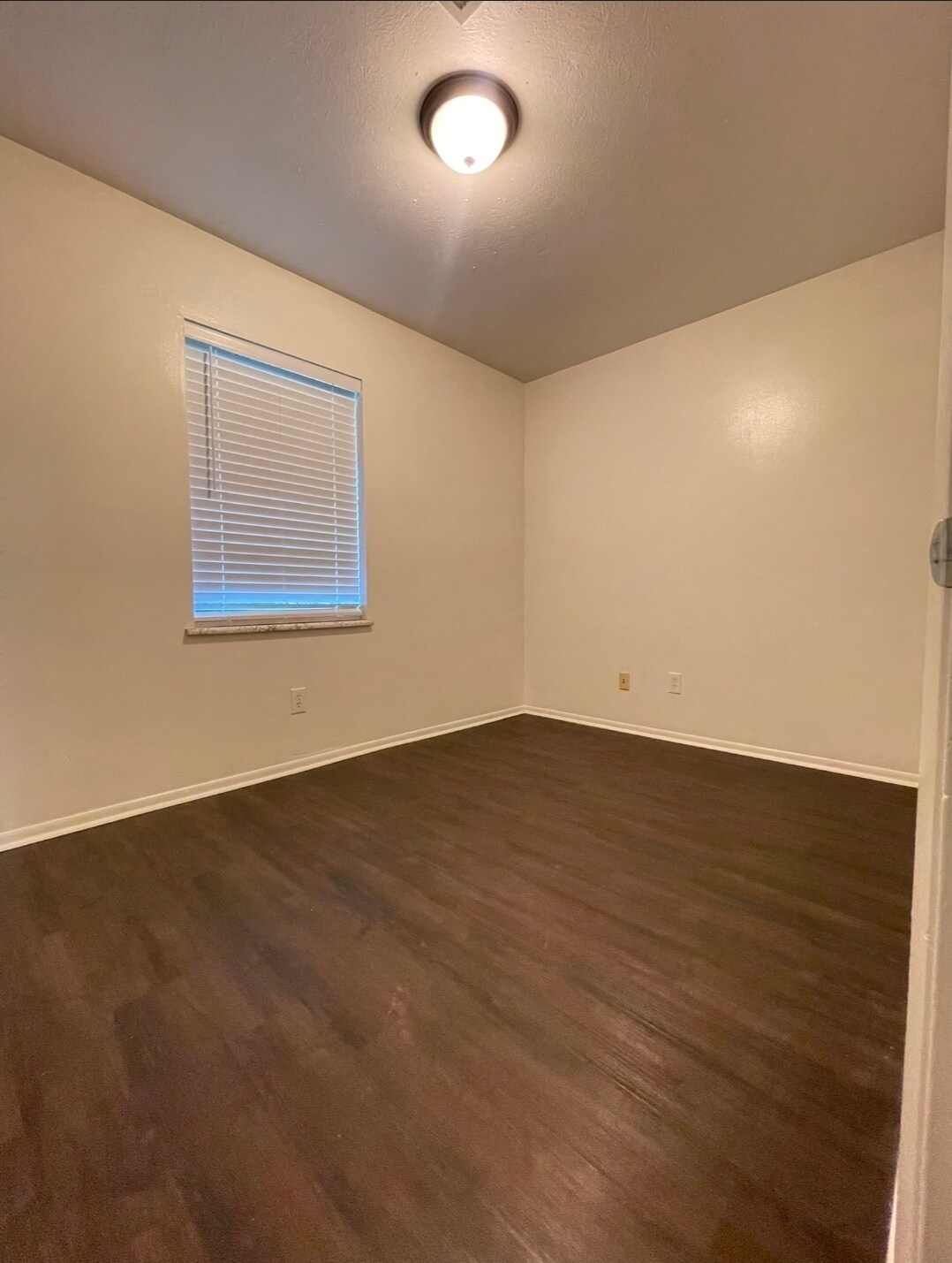 Building Photo - 15905 Waycross Dr
