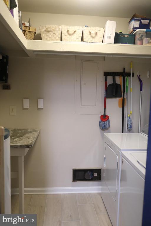 Building Photo - 25049 Ocean Gateway