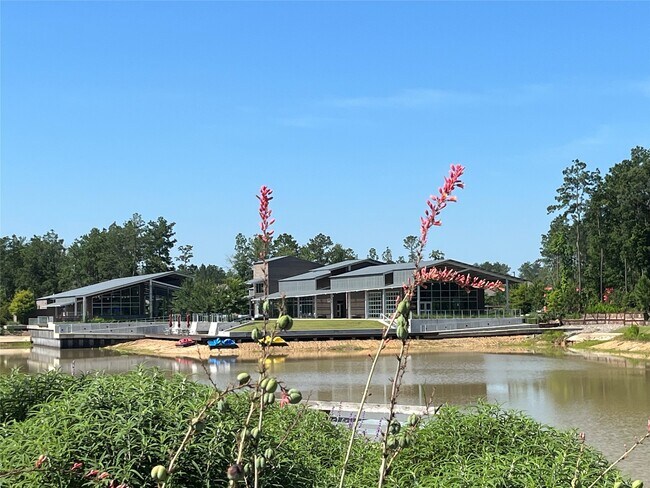 Building Photo - 17351 Grand Canyon Rd