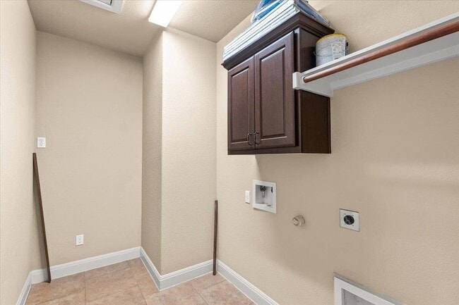 Building Photo - 3061 Portulaca Dr