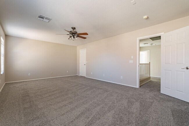 Building Photo - Home in Chandler for rent