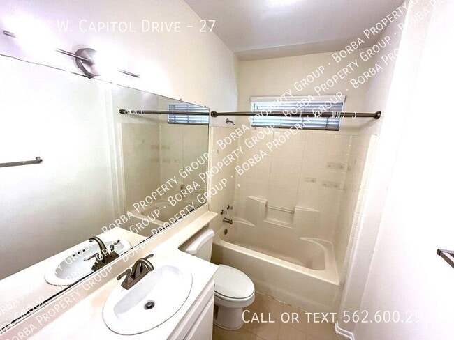 Building Photo - 1129 W Capitol Dr