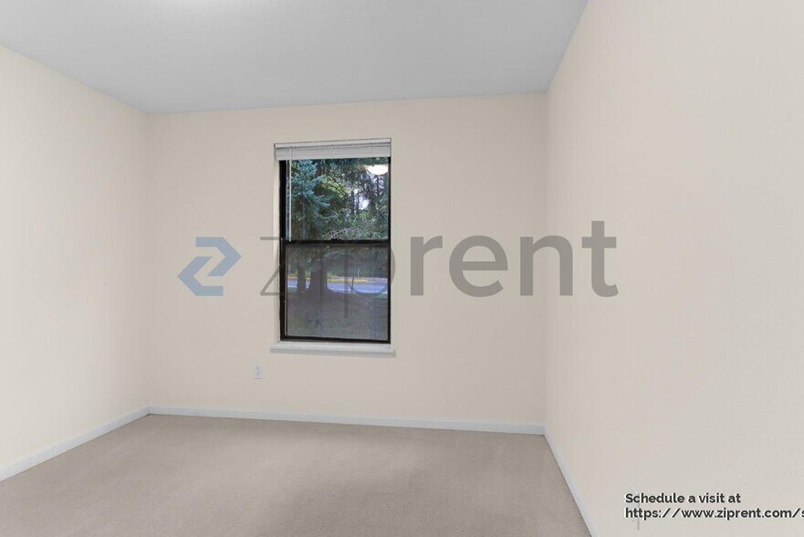 Building Photo - 13801 Old Redmond Rd