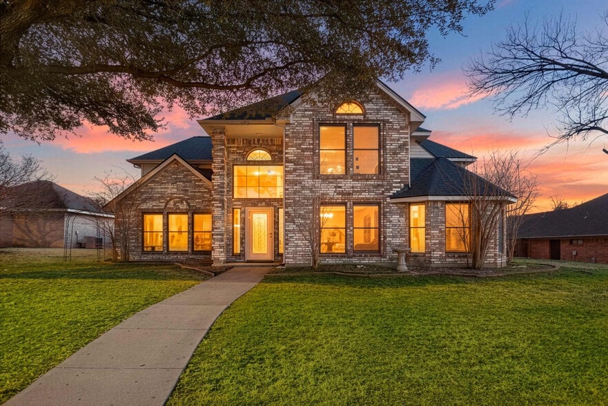 Building Photo - 1424 Cobblestone Dr