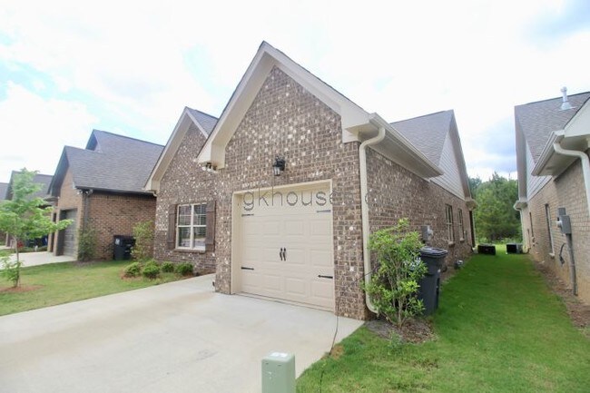 Building Photo - 5525 Park Side Rd