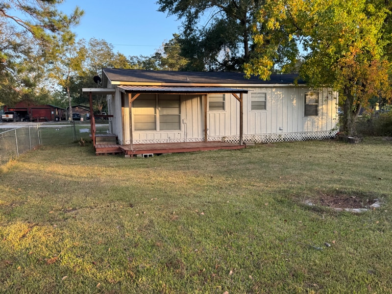 Building Photo - 203 Shelter Ln