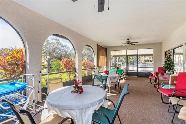 Building Photo - 4414 Spicewood Dr