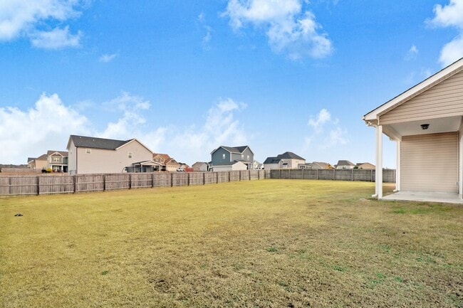 Building Photo - 228 Planters Ridge Dr