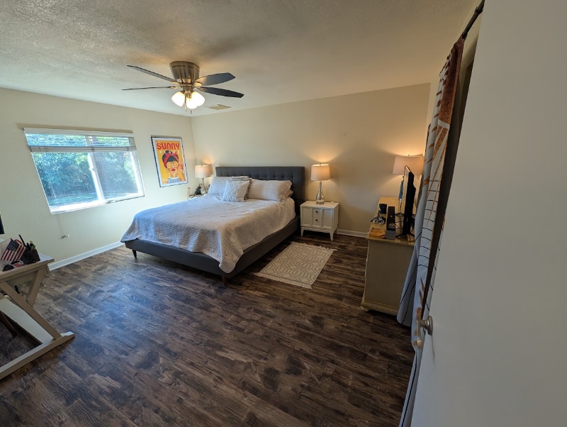 Building Photo - 4909 E Presidio Rd