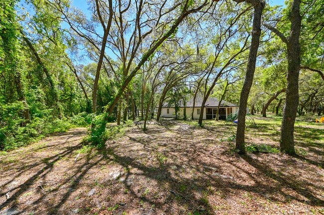 Building Photo - 17351 Maggie Ct