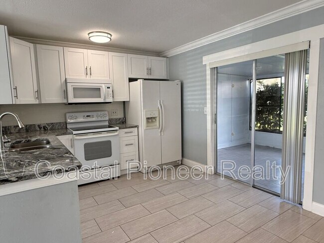 Building Photo - 11815 Cypress Hill Cir