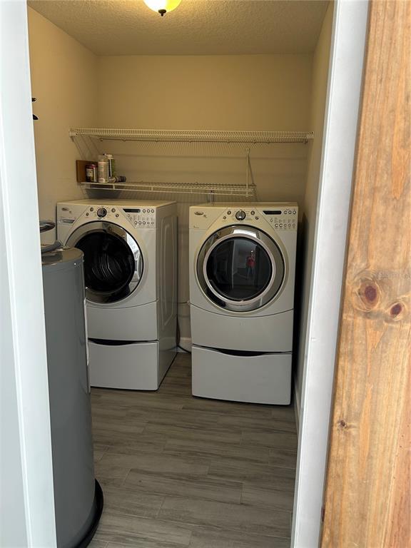 Building Photo - 2108 W Powhatan Ave