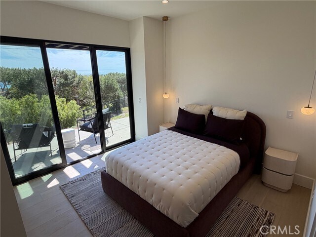 Building Photo - 33201 Cuthbert Rd