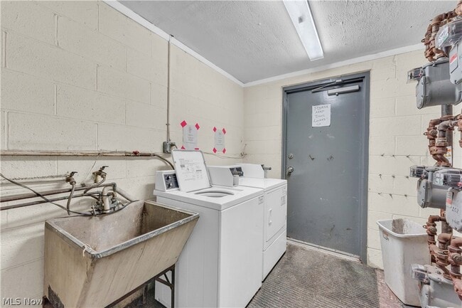 Building Photo - 4428 Turney Rd