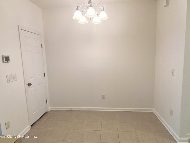 Building Photo - 4838 Parkhurst Pl